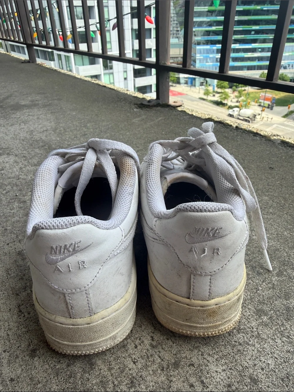 Air Force 1 - Picture 8 of 8
